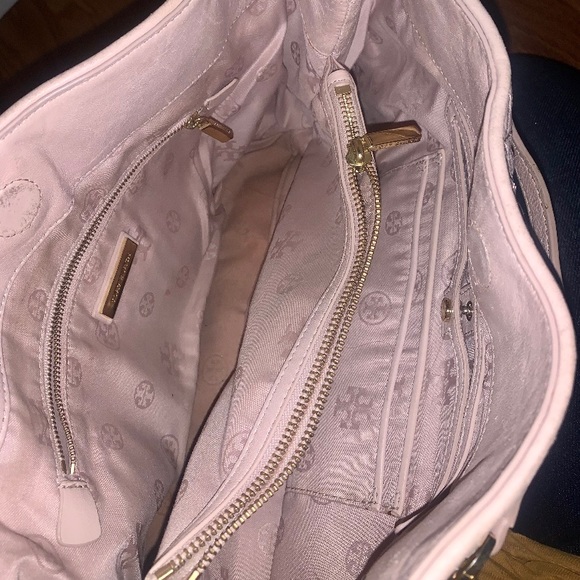 Tory Burch Marion Diamond Quilted Leather Tote - Picture 10 of 14